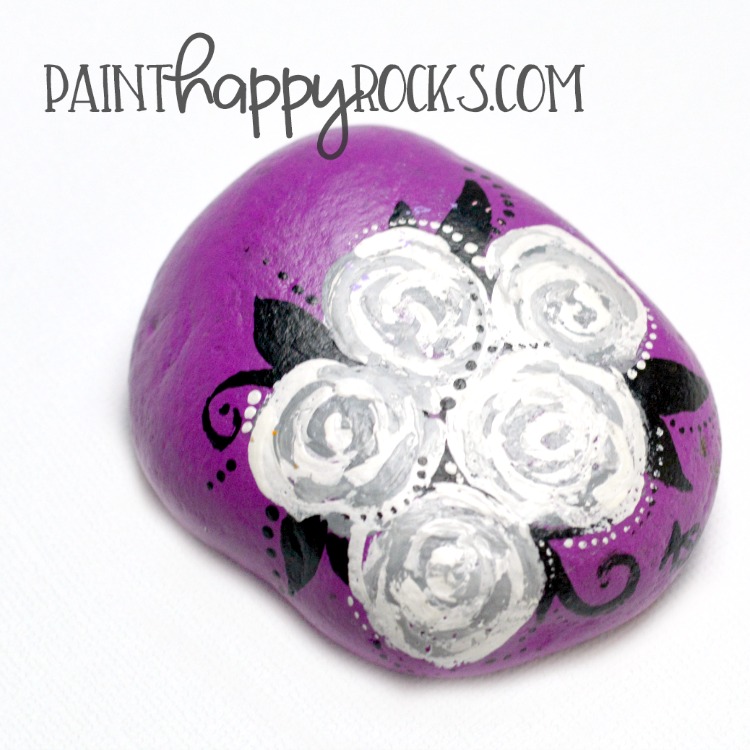 Rock Painting Ideas | White Roses at painthappyrocks.com #PaintHappy #PaintHappyRocks #RockPainting #PaintedStones